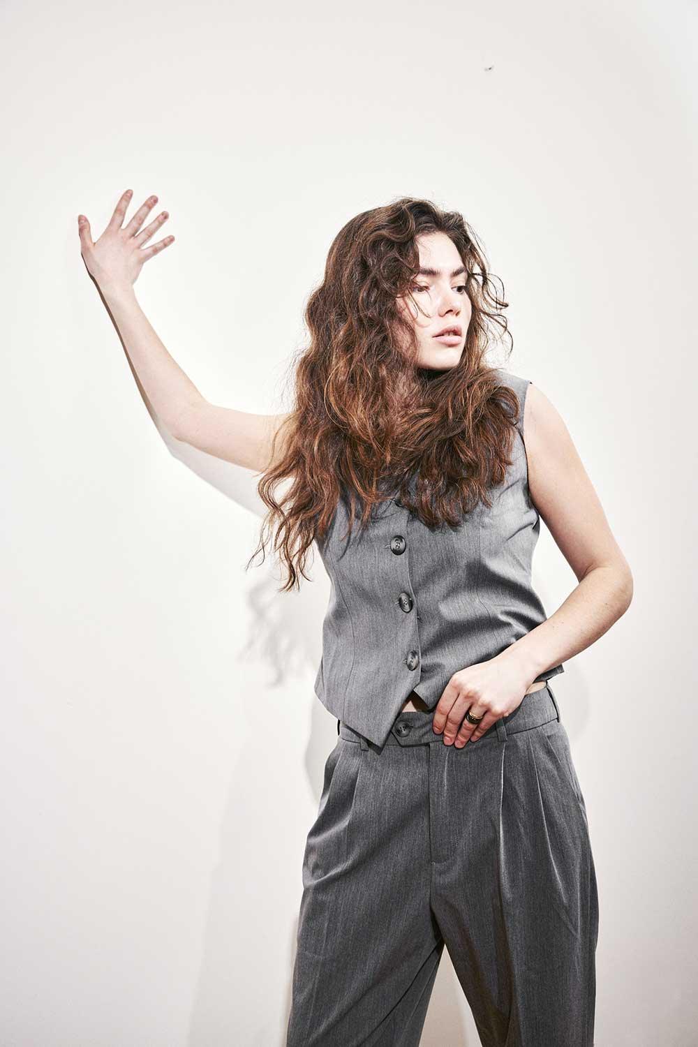 Agic-Gri Kısa Yelek-Yelek-5-Milagron.com