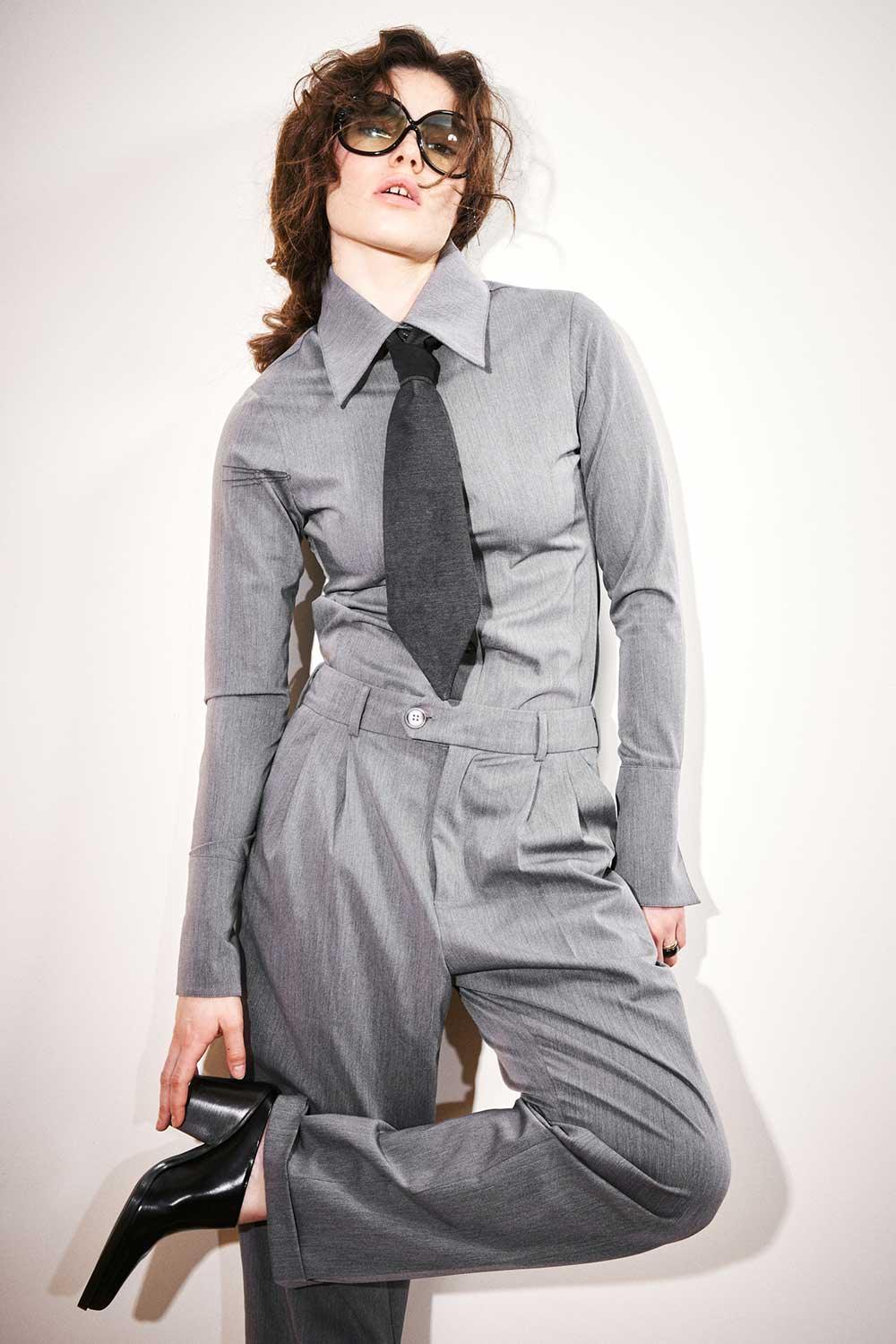 Agic-Gri Sivri Yaka Geniş Manşetli Gömlek-Gömlek-6-Milagron.com