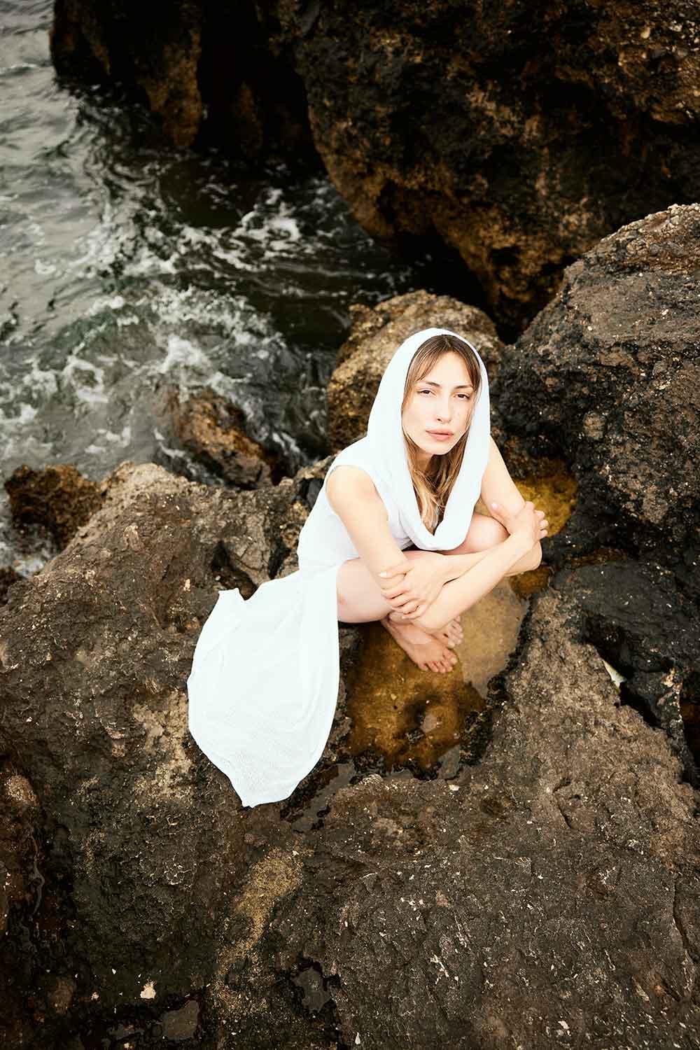 Agic-SERENITY KAPİŞONLU PLAJ ELBİSESİ-Elbise-13-Milagron.com