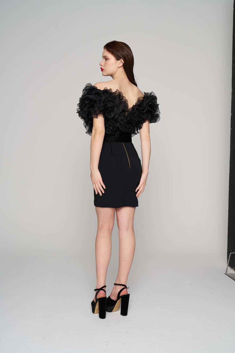 Alaii-Yaka Volanlı Kısa Elbise-Elbise-3-Milagron.com