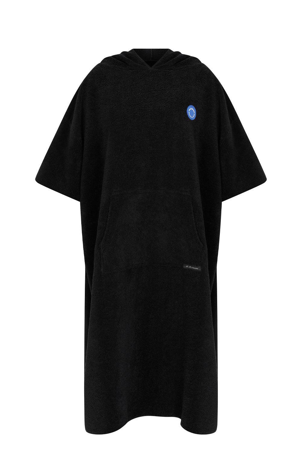 All Of Chrome-Basic Black Poncho-Panço-1-Milagron.com