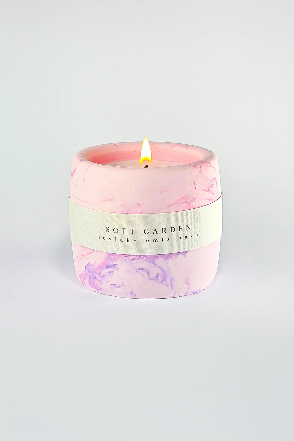 Alysa Candle Studio-Soft Garden - Leylak & Temiz Hava Kokulu Mum-Mum-1-Milagron.com