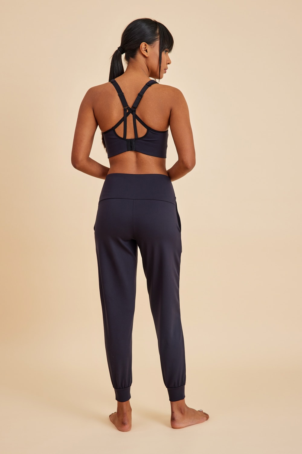 Amarelle-Sportive Siyah Light Touch Bilekten Lastikli Jogger Eşofman Alt-Eşofman-4-Milagron.com