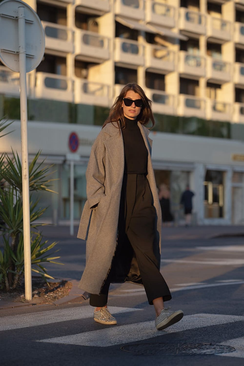 Amour Et Naturel-Uzun Oversize Kuşaklı Palto-Kaban-3-Milagron.com