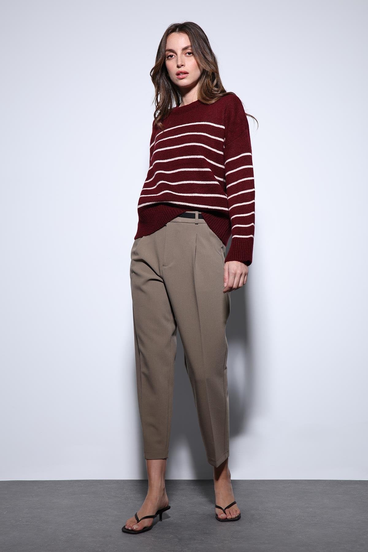 Antioch-Antioch Açık Haki Pensli Kadın Pantolon-Kumaş Pantolon-3-Milagron.com