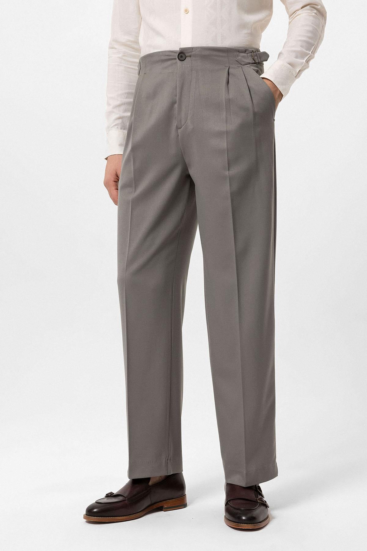 Antioch-Açık Haki Yüksek Bel Toka Detaylı Rahat Kalıp Erkek Pantolon-Kumaş Pantolon-3-Milagron.com