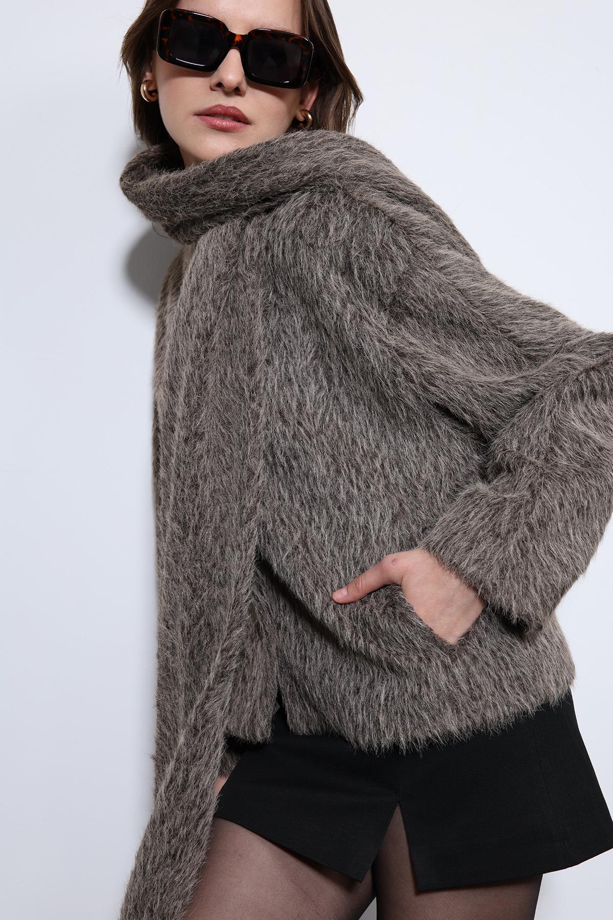 Antioch-Açık Kahve Atkı Yaka Suni Kürklü Kaban-Kaban-4-Milagron.com