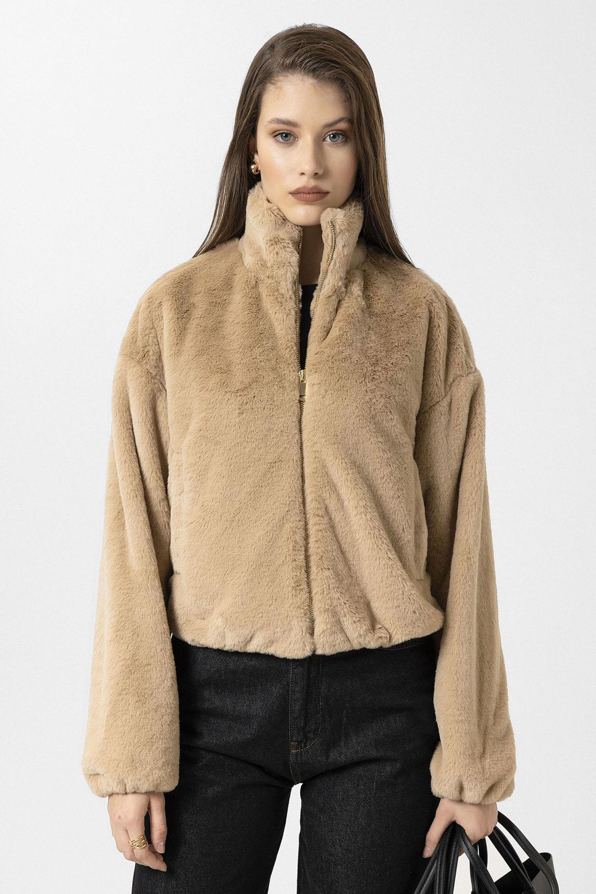 Antioch-Bej Kadın Bel Lastikli Suni Kürk Mont-Mont-2-Milagron.com