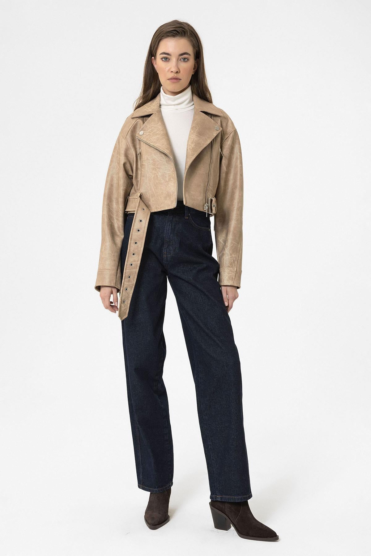 Antioch-Bej Kadın Suni Deri Crop Biker Ceket-Deri Mont-3-Milagron.com