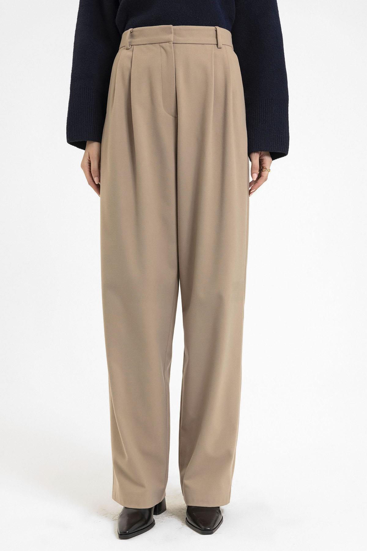 Antioch-Bej Kadın Yüksek Bel Pens Detaylı Straight Fit Pantolon-Kumaş Pantolon-2-Milagron.com