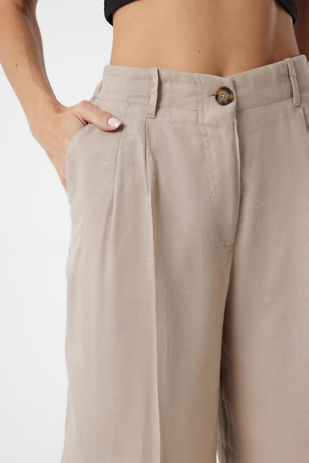 Antioch-Bej Keten Karışımlı Kadın Bermuda-Şort-3-Milagron.com