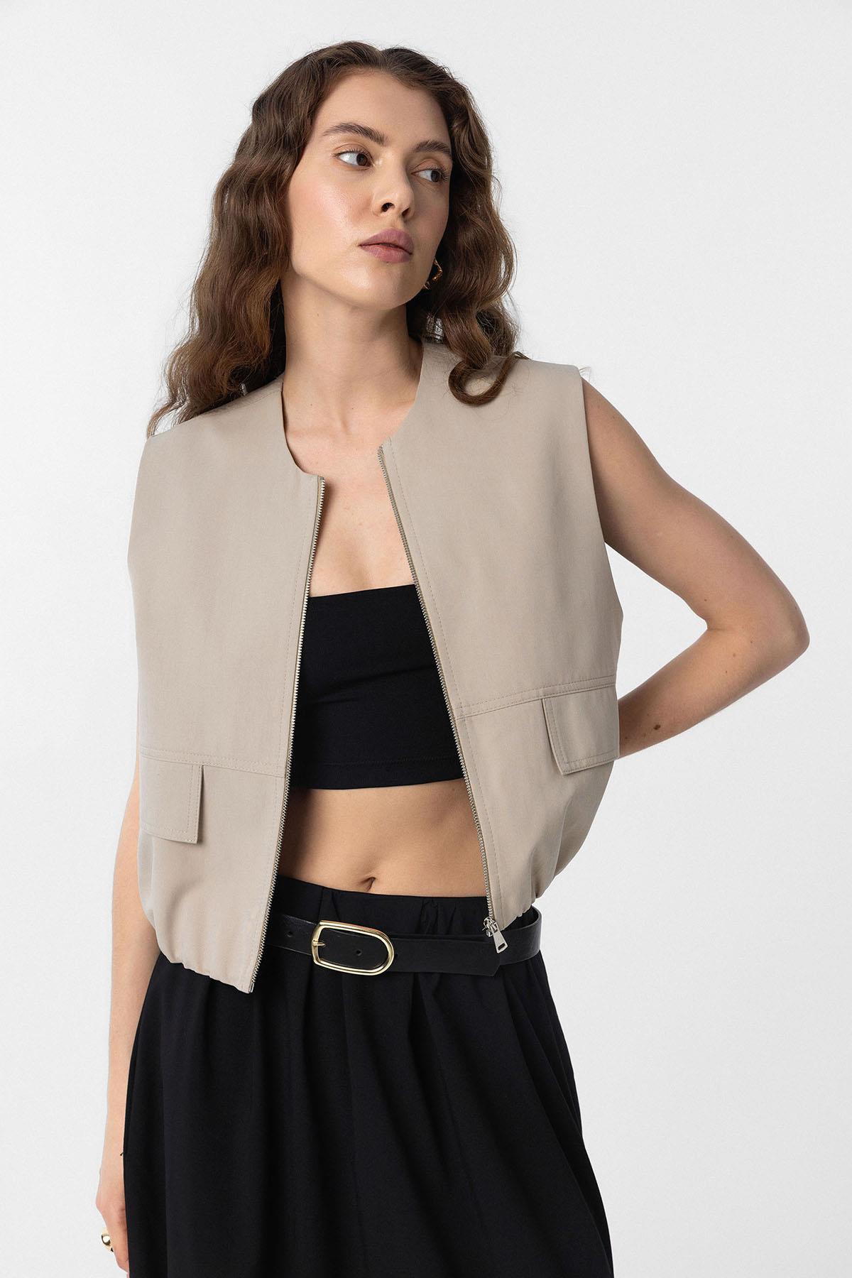 Antioch-Bej Oversize Kadın Yelek-Yelek-1-Milagron.com