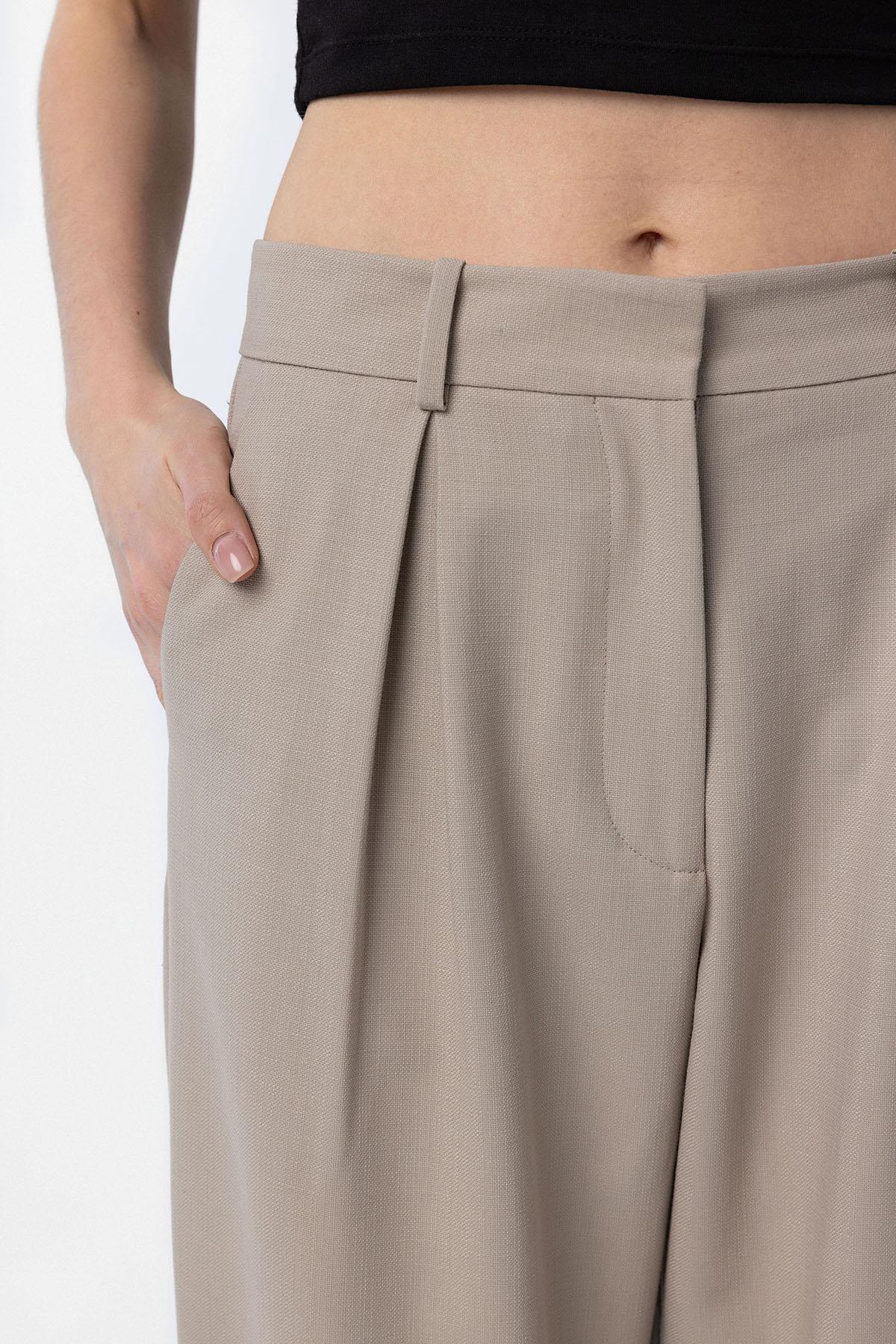 Antioch-Bej Pilili Soft Bilek Boyu Kadın Pantolon-Kumaş Pantolon-3-Milagron.com