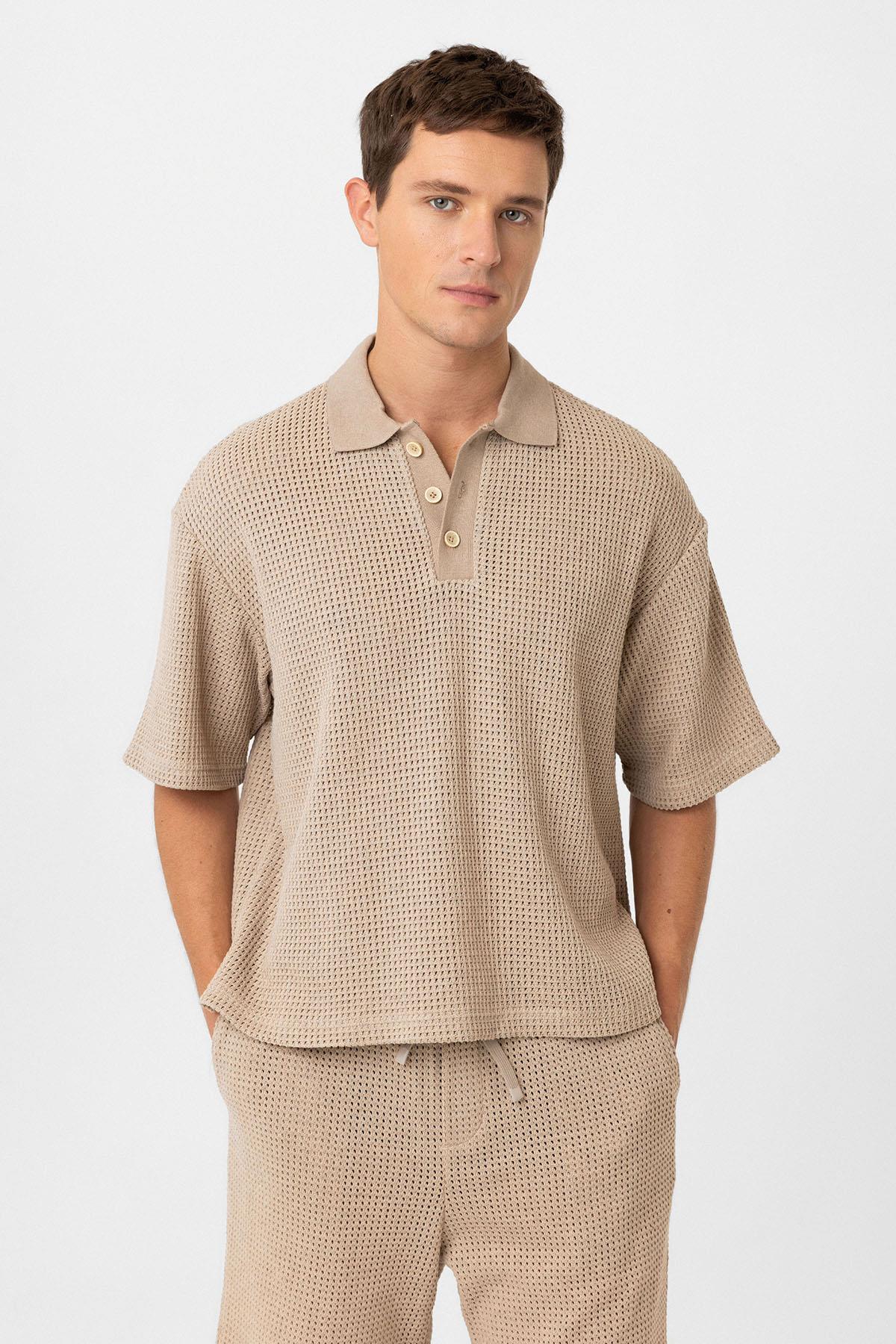 Antioch-Bej Polo Yaka Dokulu Relaxed Erkek T Shirt-T-Shirts-1-Milagron.com