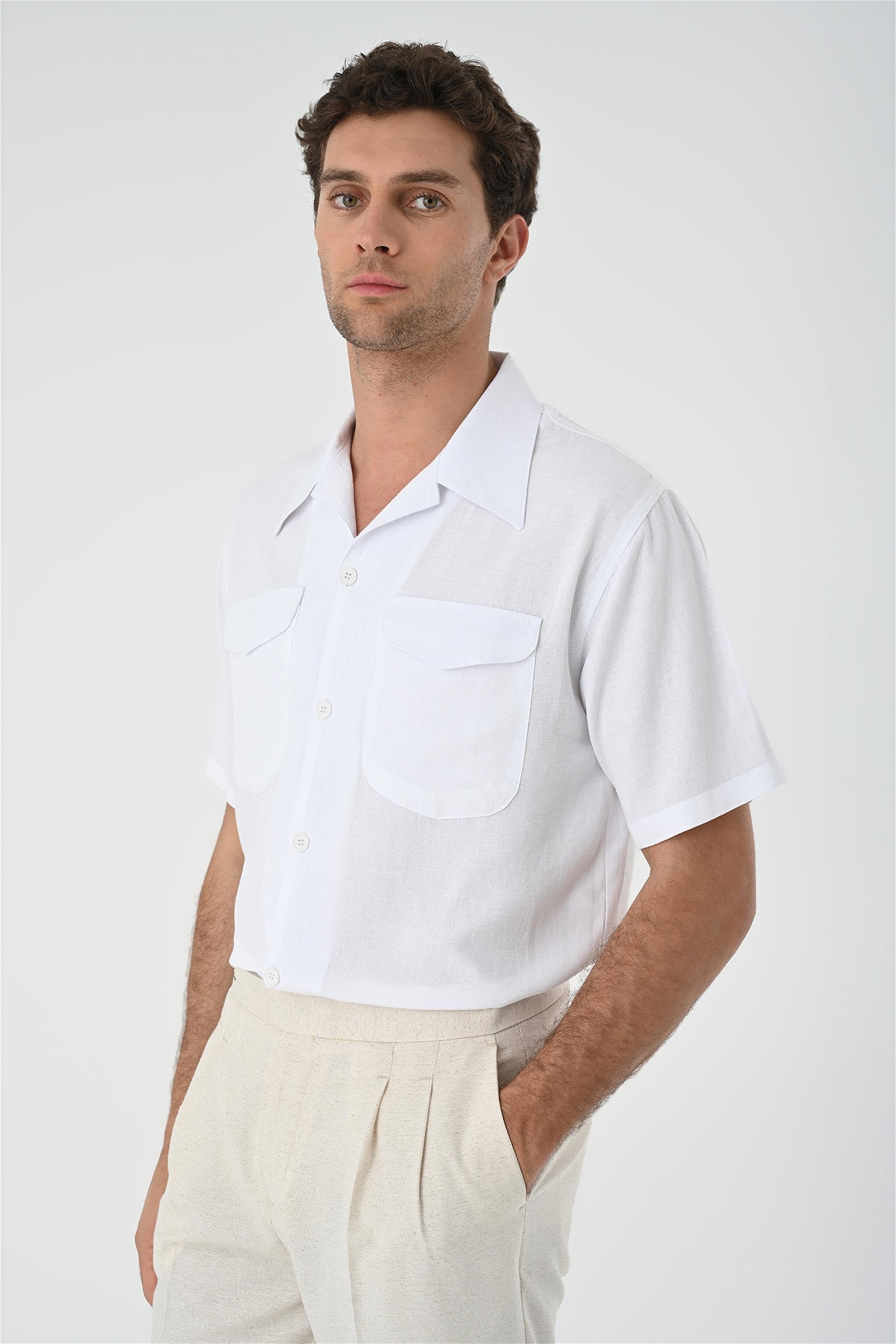Antioch-Beyaz Apaş Yaka Cep Detaylı Erkek Gömlek-Gömlek-5-Milagron.com