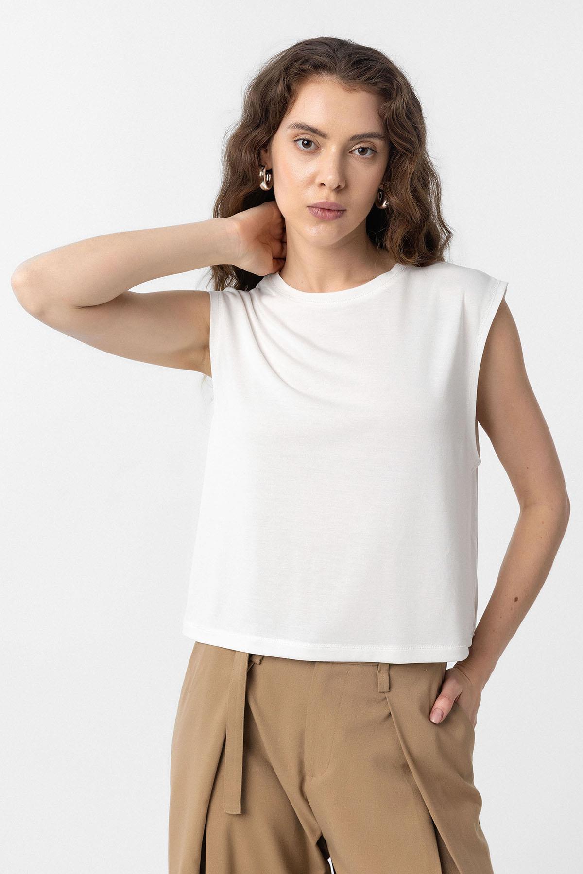 Antioch-Beyaz Modal Kumaş Kadın T Shirt-T-Shirts-1-Milagron.com