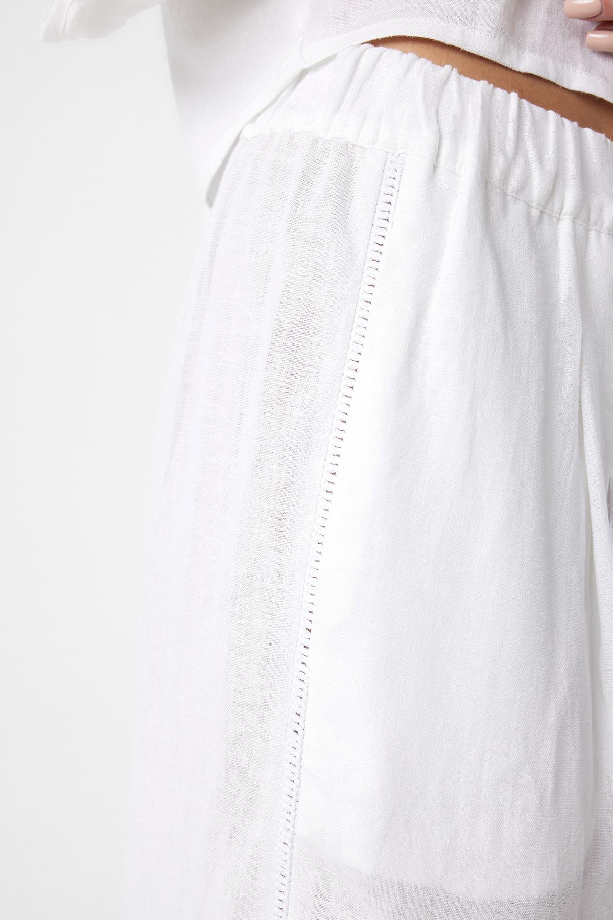 Antioch-Beyaz Şerit Detaylı Kadın Pantolon-Kumaş Pantolon-5-Milagron.com