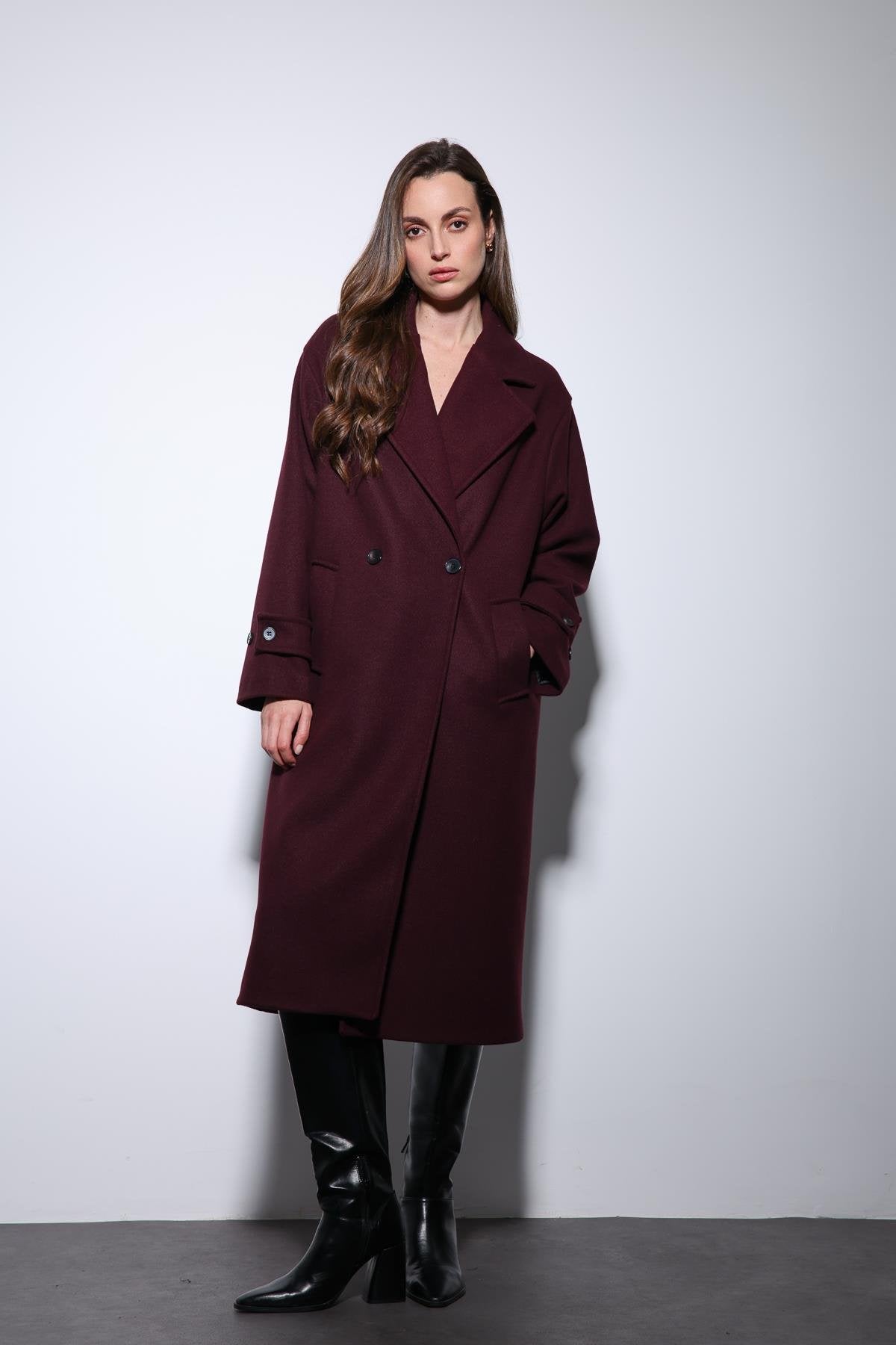 Antioch-Bordo Kadın Yumuşak Dokulu Oversize Kruvaze Kaban-Kaban-3-Milagron.com