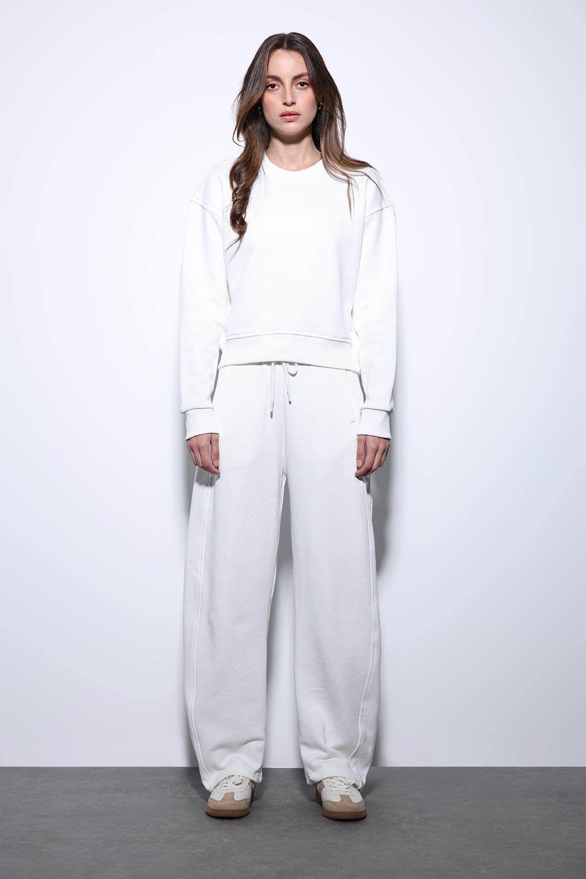 Antioch-Antioch Ekru Basic Kadın Sweatshirt-Sweatshirt-2-Milagron.com