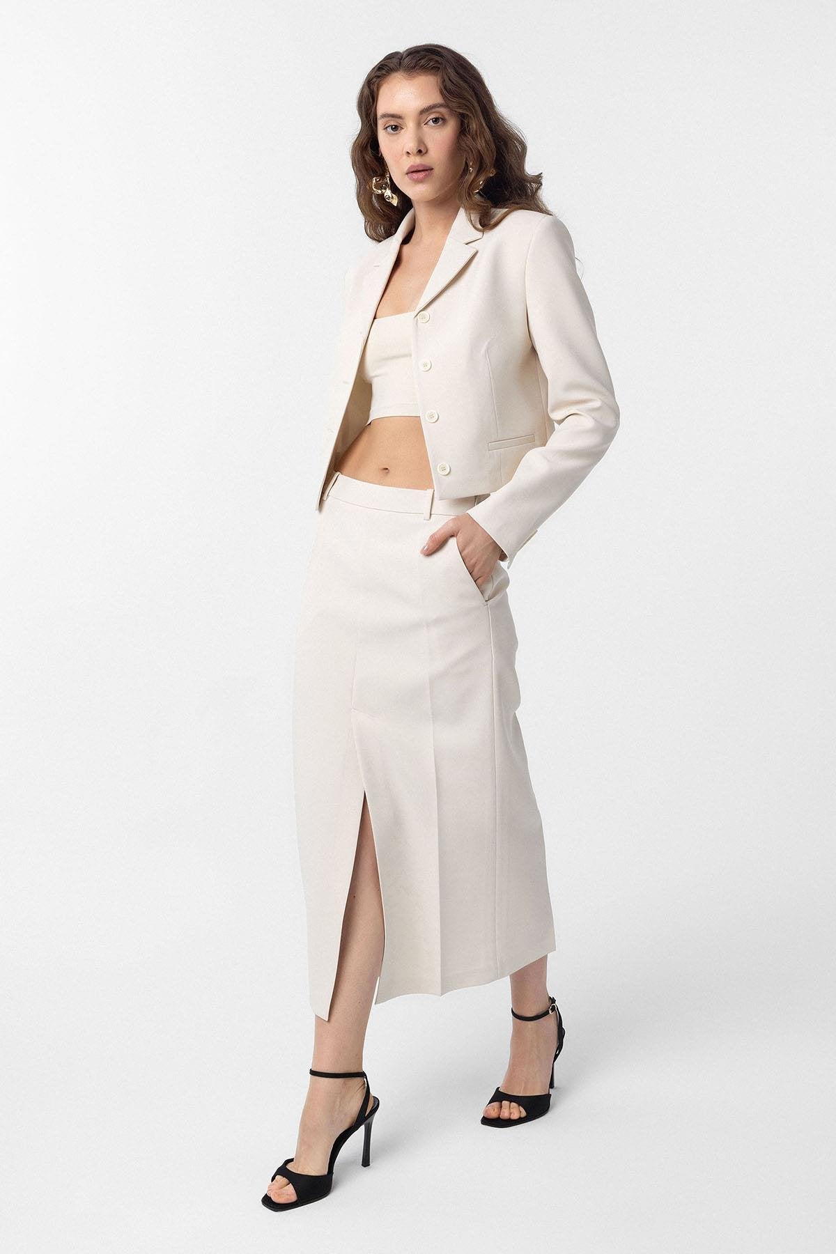 Antioch-Ekru Crop Kadın Blazer Ceket-Blazer Ceket-4-Milagron.com