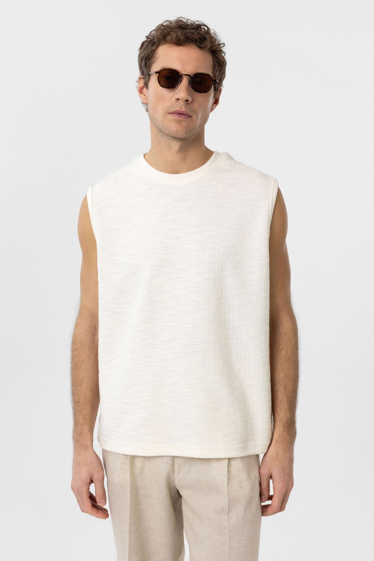 Antioch-Ekru Regular Fit Dokulu Erkek Kolsuz T Shirt-T-Shirts-1-Milagron.com