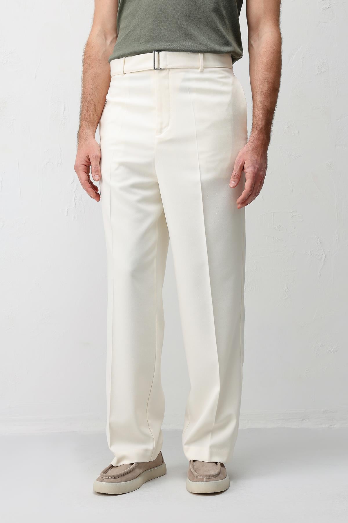 Antioch Ekru Relaxed Fit Kemerli Erkek Pantolon