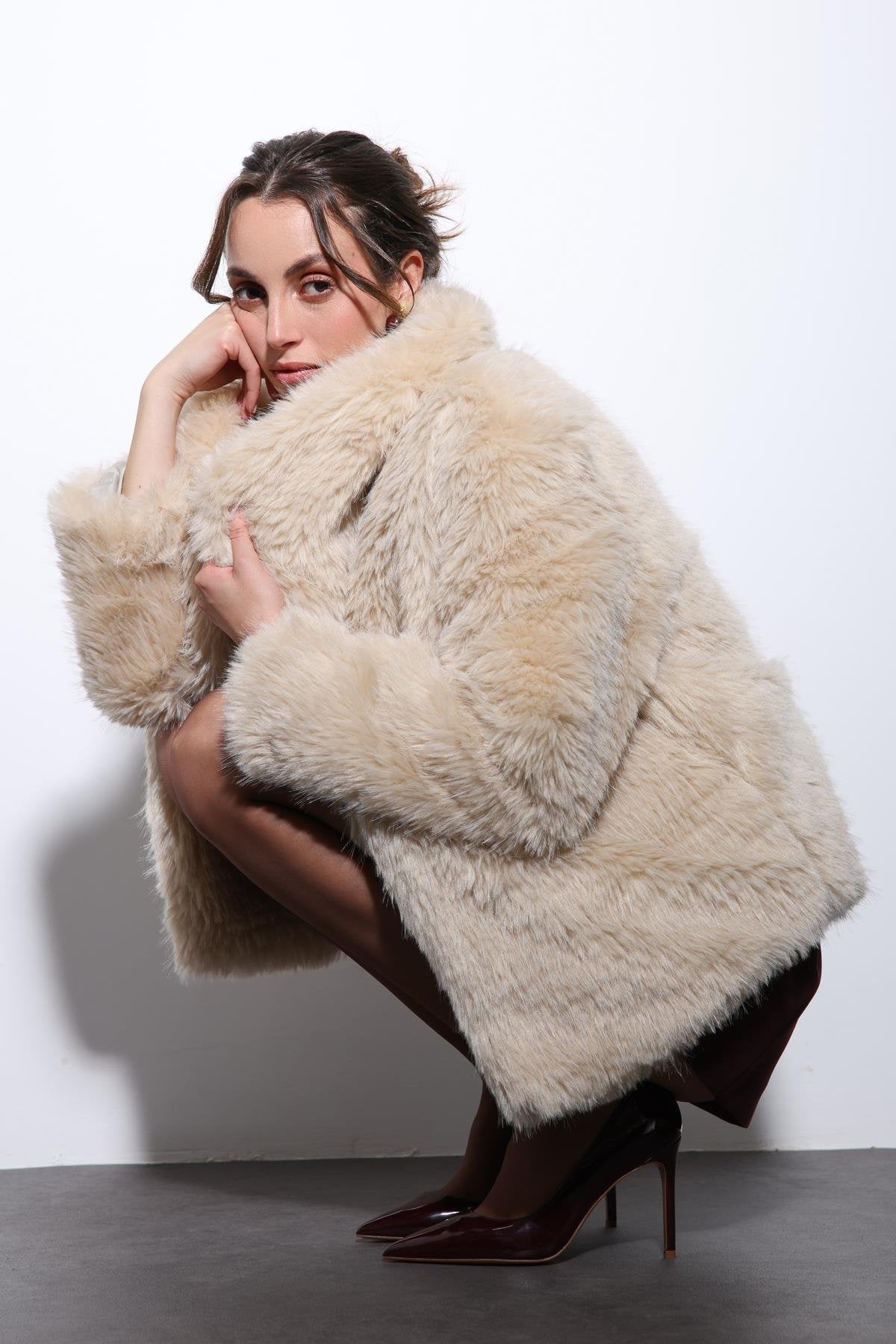 Antioch-Ekru Suni Kürk Kadın Ceket-Ceket-2-Milagron.com