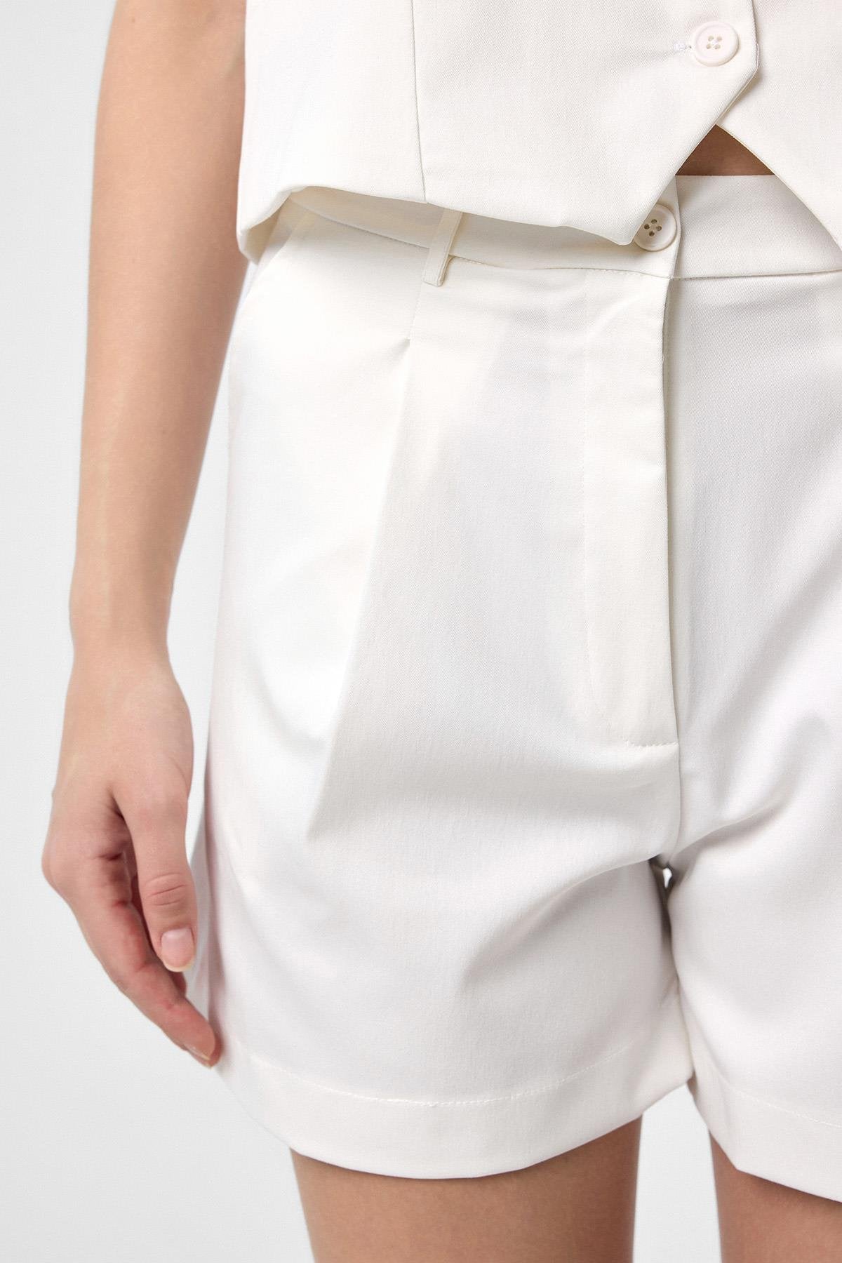 Antioch-Ekru Yelek Şort Kadın Takım-Alt - Üst Takım-4-Milagron.com