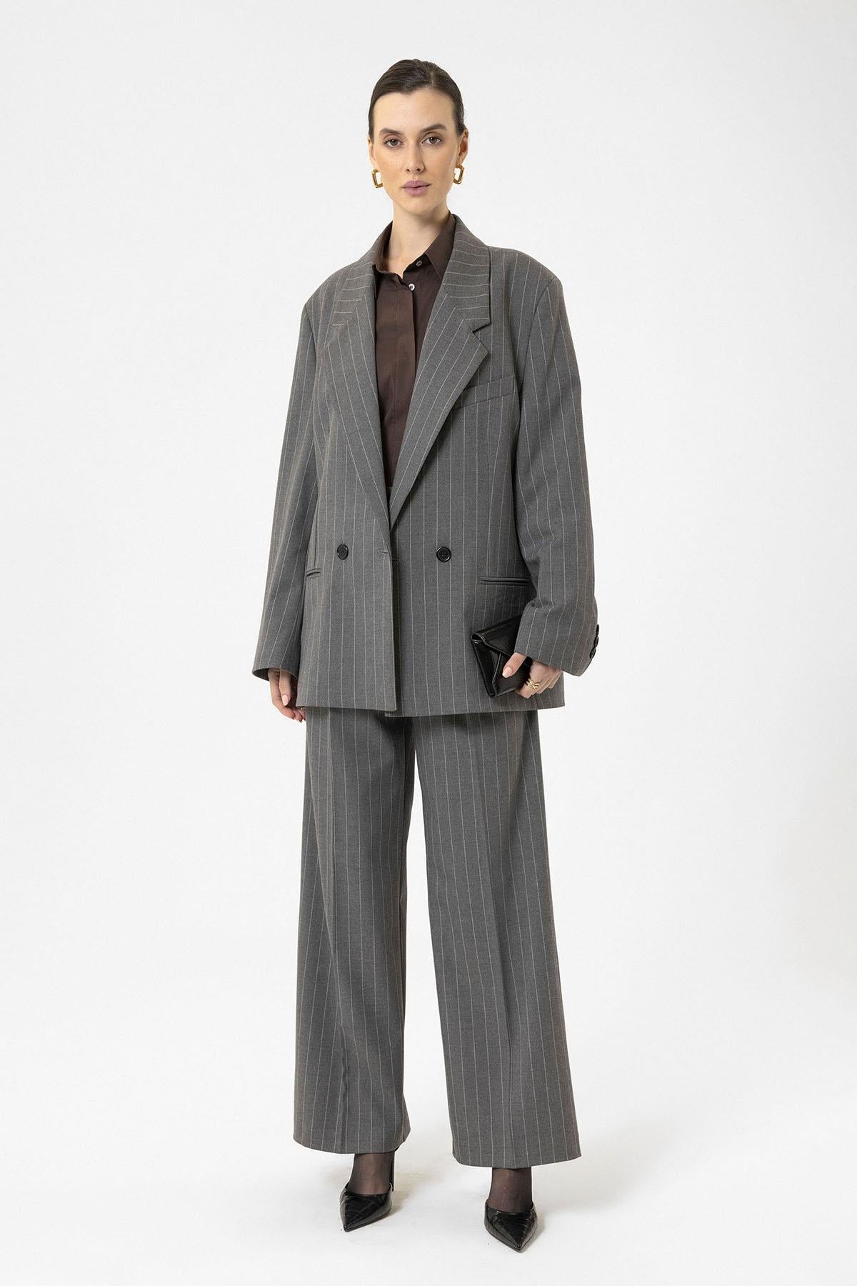 Antioch-Gri Kadın Çizgili Oversize Blazer Ceket-Ceket-3-Milagron.com