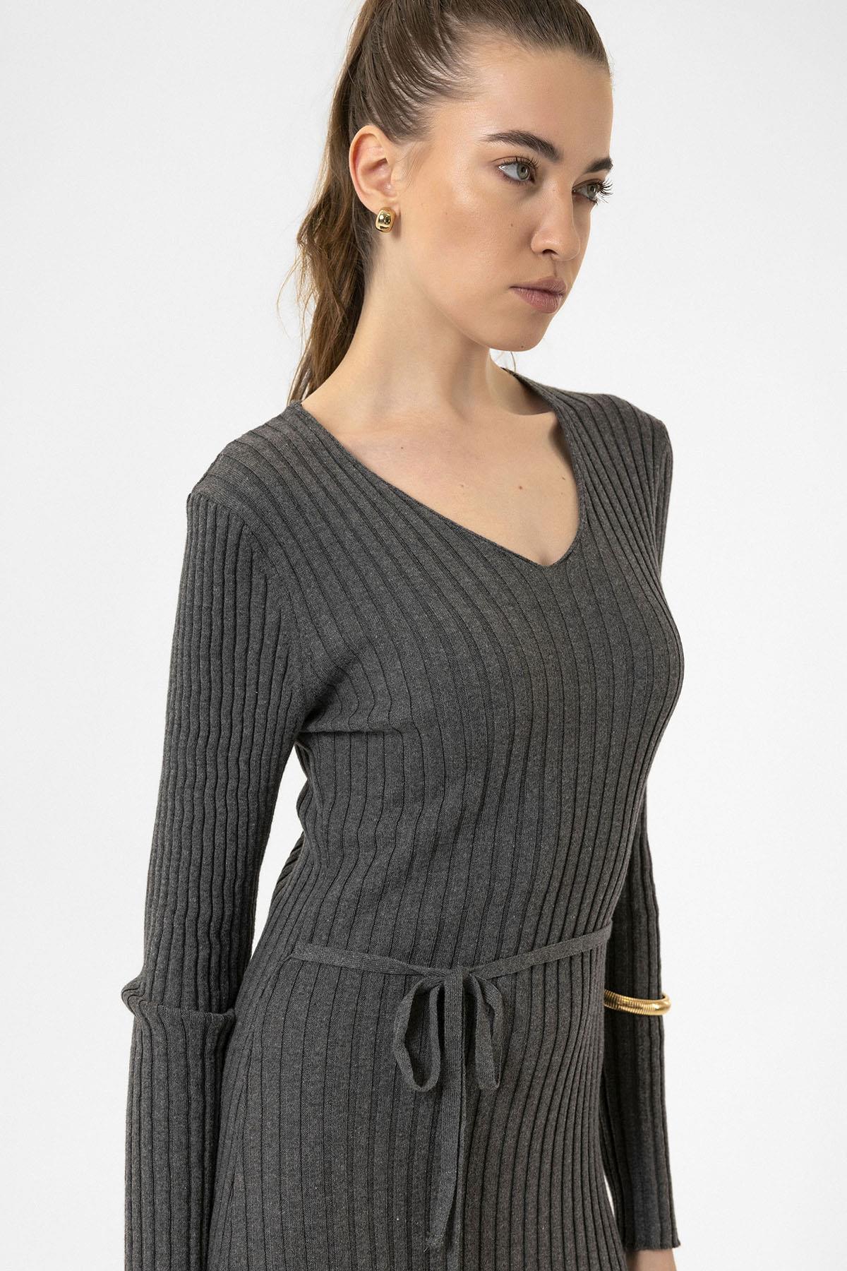 Antioch-Gri Kadın Fitilli Midi Triko Elbise-Elbise-4-Milagron.com