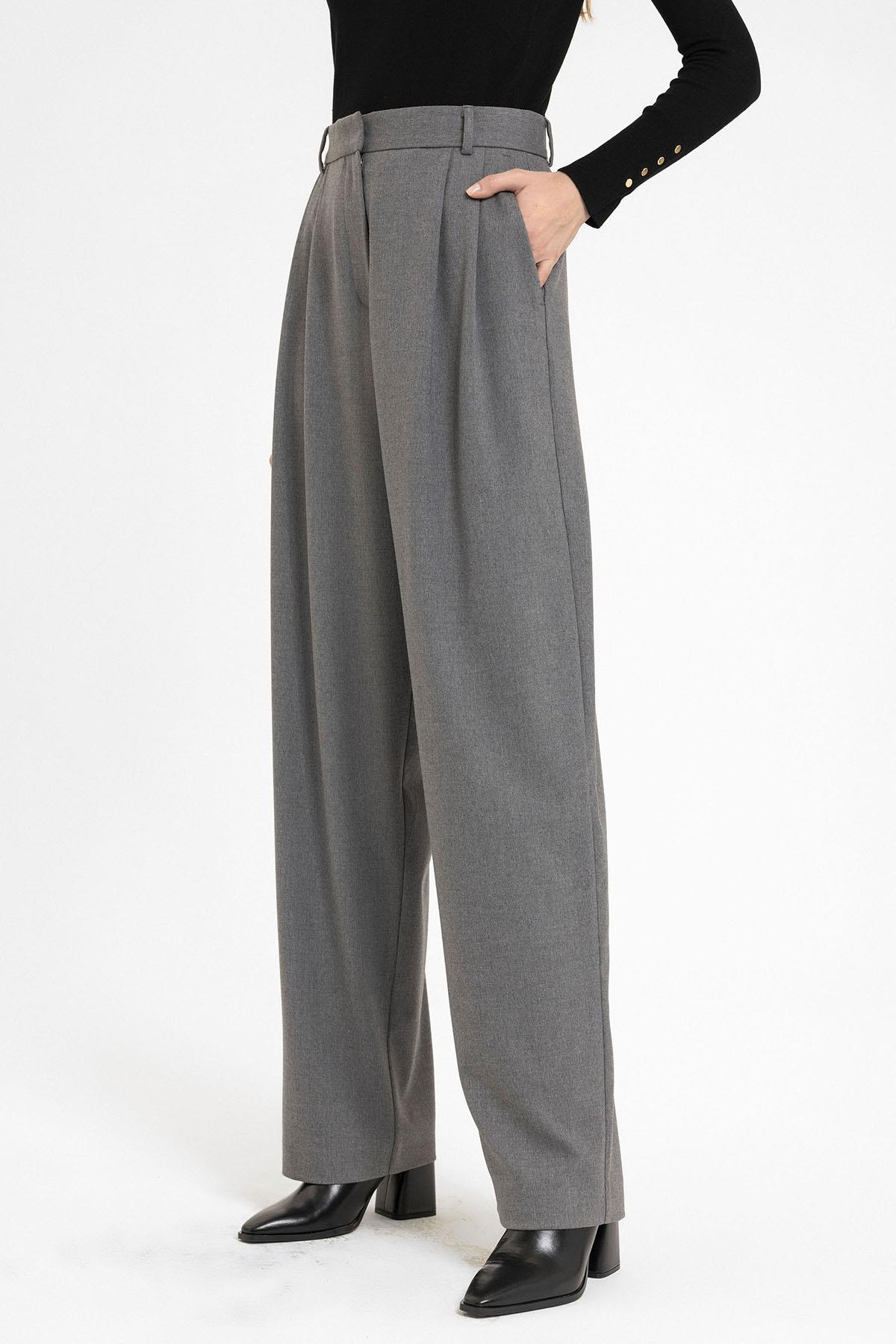 Antioch-Gri Kadın Yüksek Bel Pens Detaylı Straight Fit Pantolon-Kumaş Pantolon-2-Milagron.com