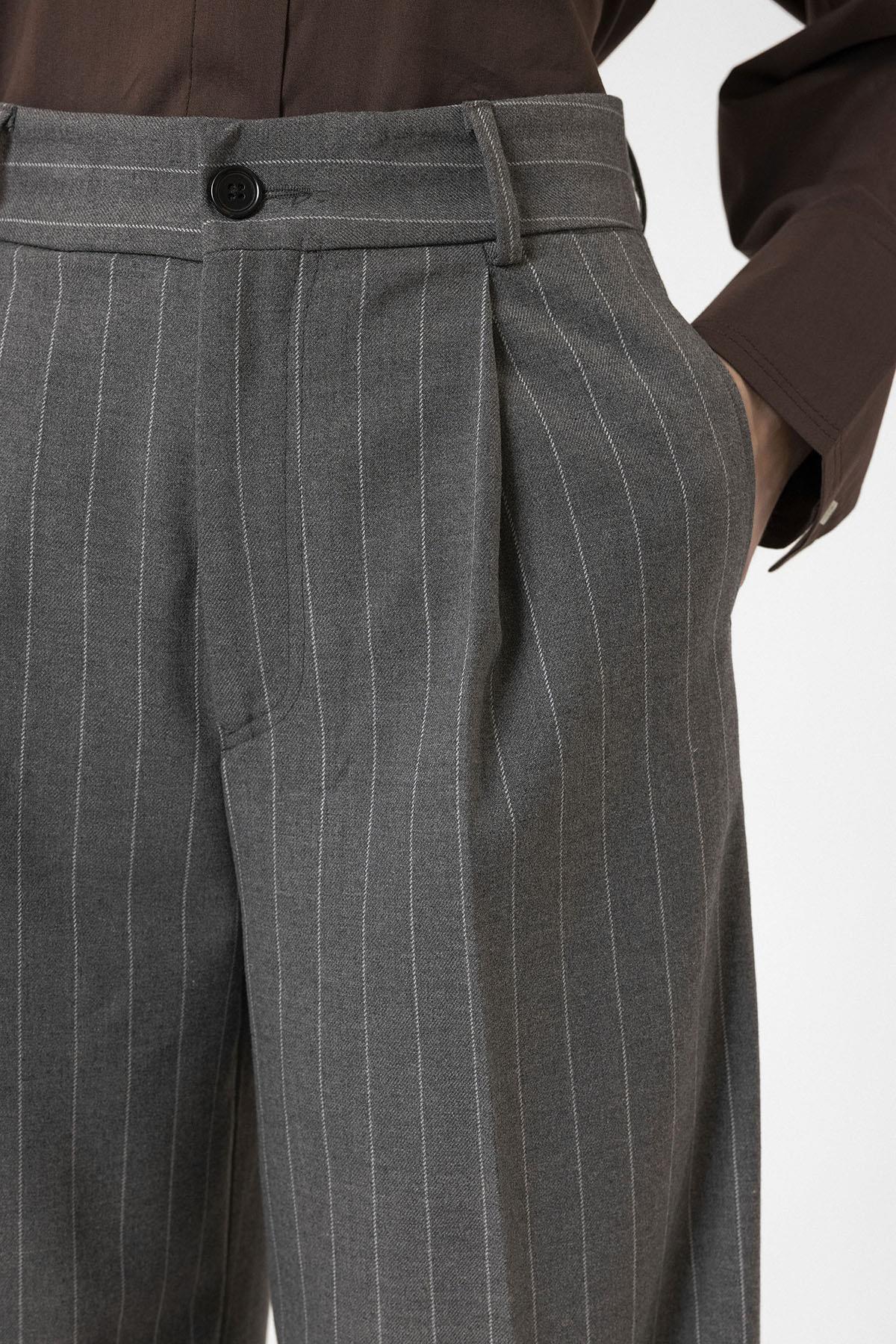 Antioch-Gri Kadın Yüksek Bel Pileli Çizgili Pantolon-Kumaş Pantolon-5-Milagron.com