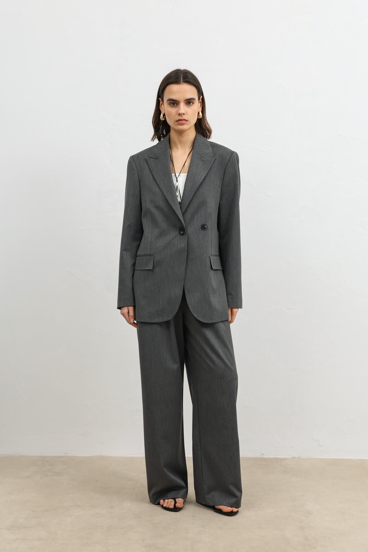 Antioch Gri Kruvaze Kadın Blazer