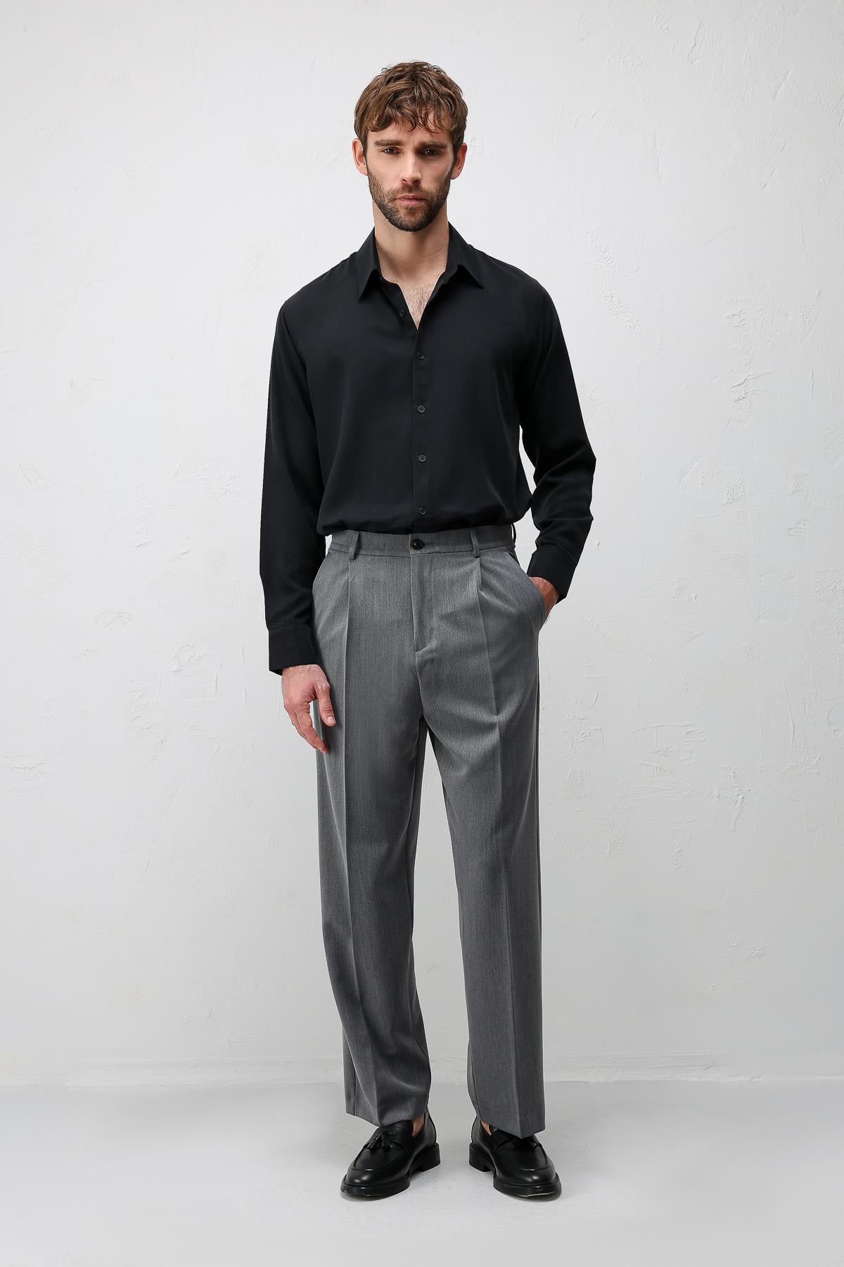 Antioch Gri Relax Fit Pilili Erkek Pantolon