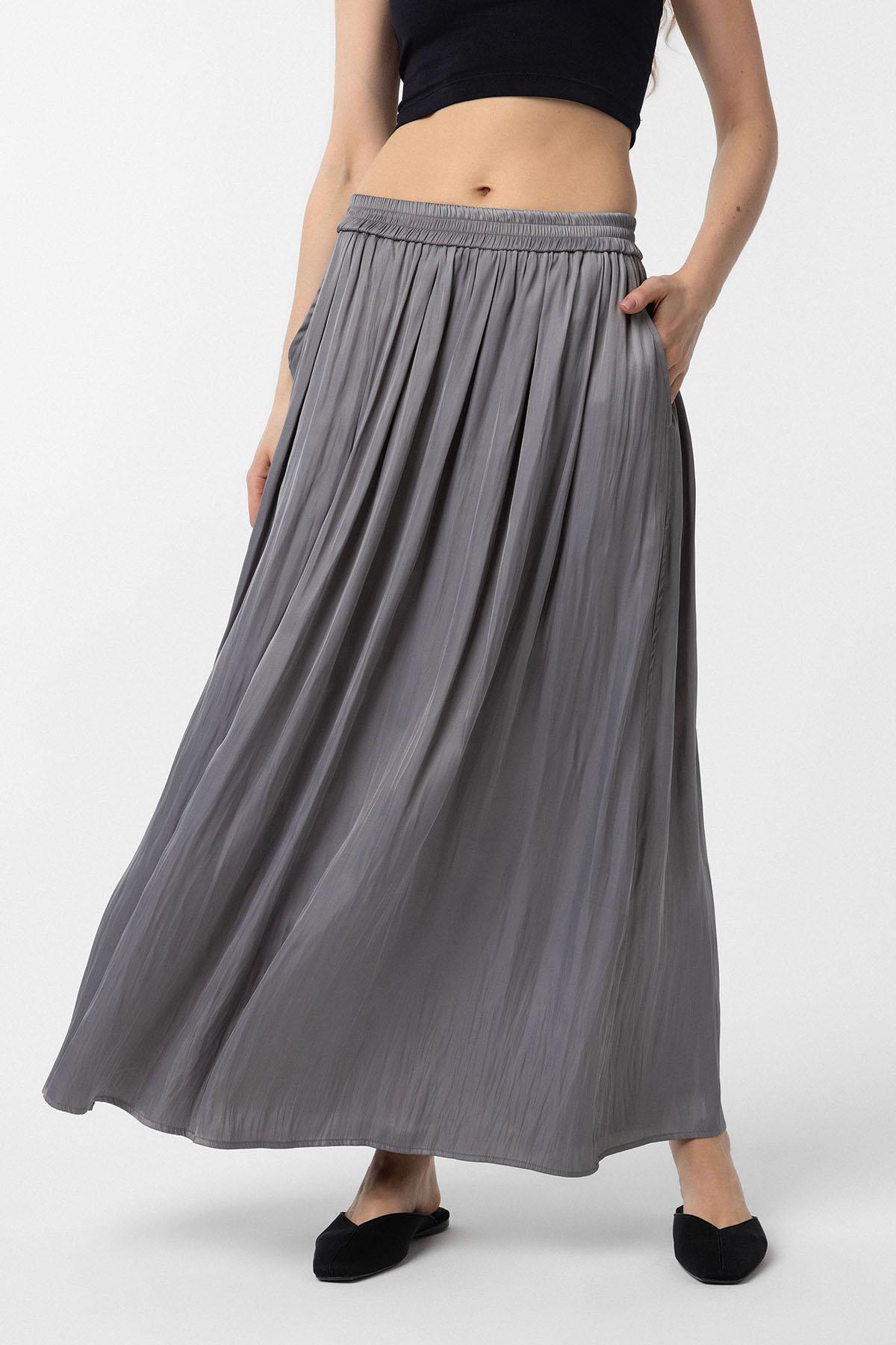 Antioch-Gri Uzun Dökümlü Pilili Kadın Etek-Etek-1-Milagron.com