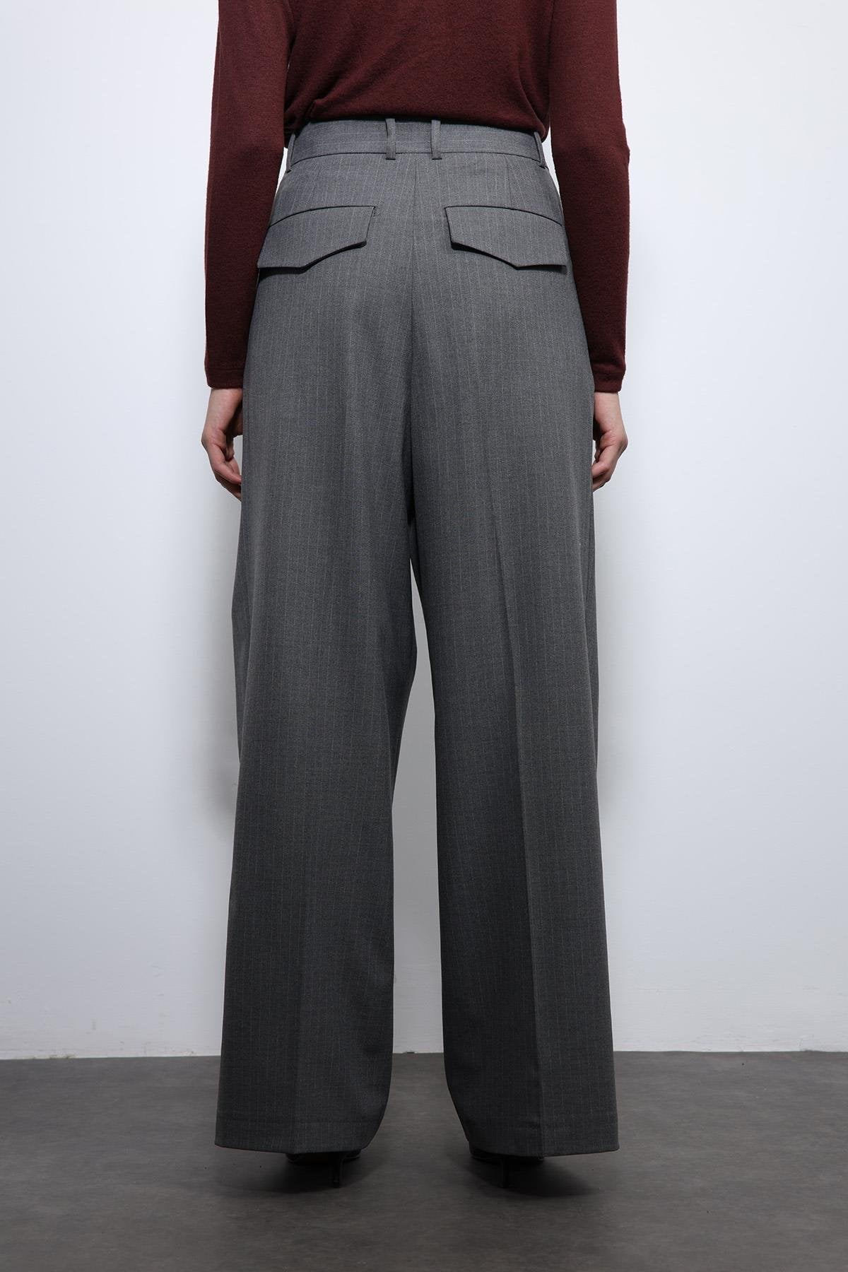 Antioch-Gri çizgili Geniş Paça Pantolon-Kumaş Pantolon-7-Milagron.com