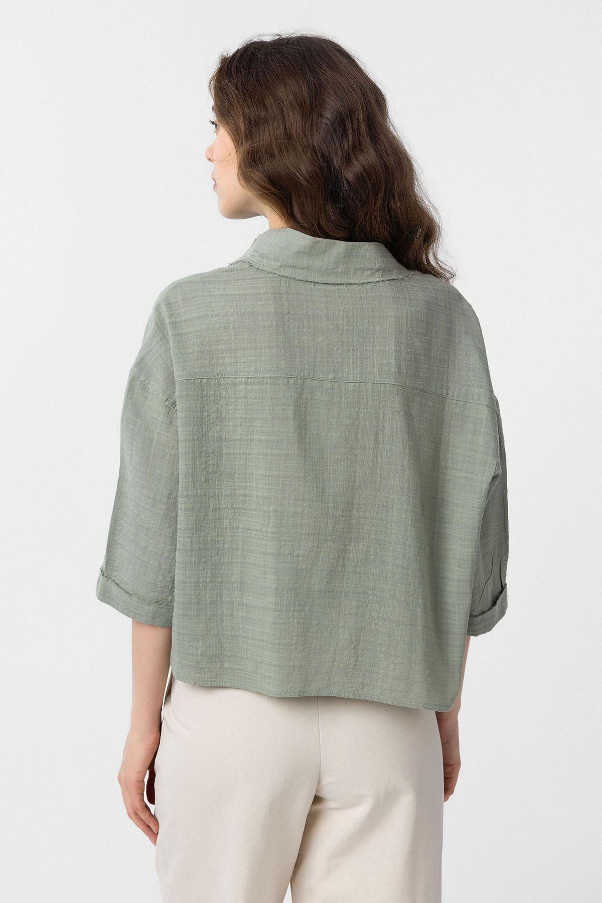 Antioch-Haki Crop Dokulu Kadın Gömlek-Gömlek-3-Milagron.com