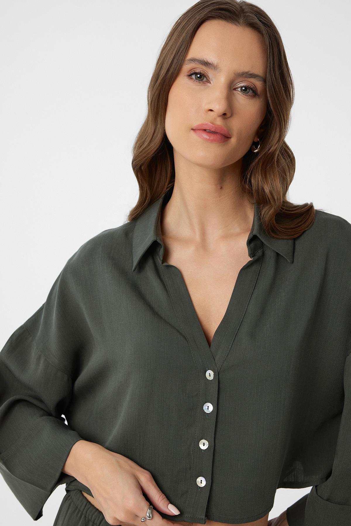 Antioch-Haki Crop Kadın Gömlek-Gömlek-3-Milagron.com