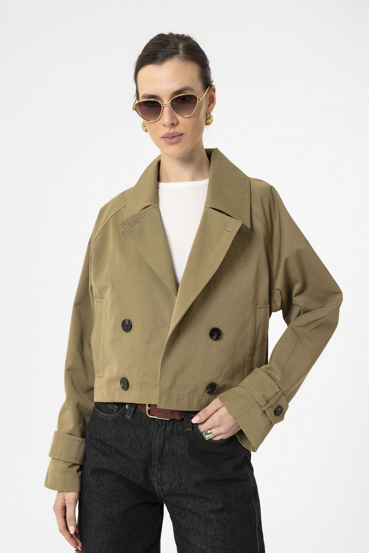 Antioch-Haki Kadın Kruvaze Kısa Trençkot-Trençkot-1-Milagron.com