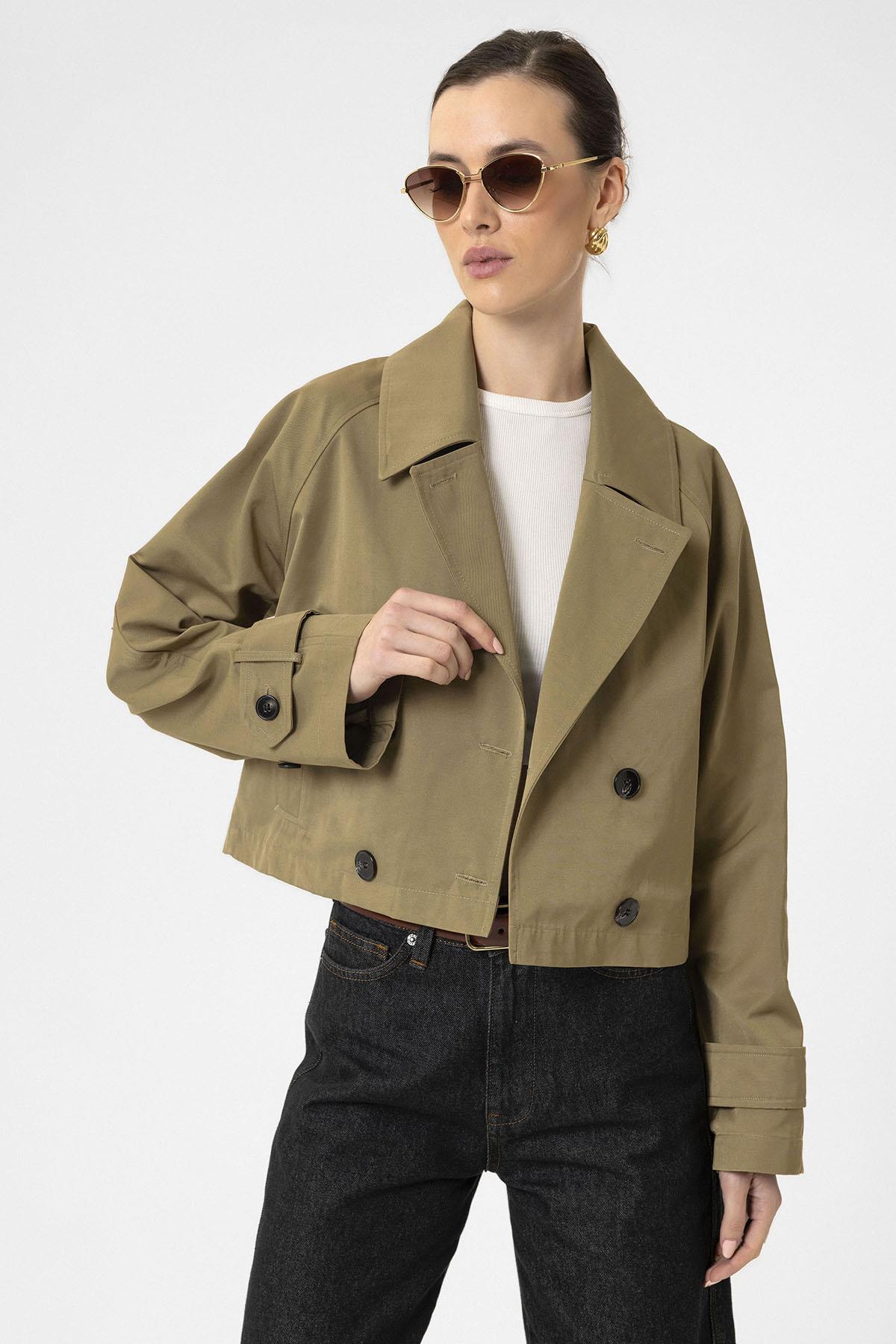 Antioch-Haki Kadın Kruvaze Kısa Trençkot-Trençkot-3-Milagron.com