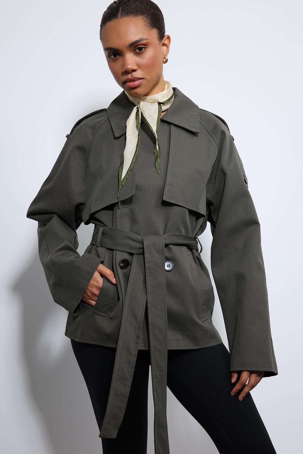 Antioch-Haki Kemerli Kısa Trençkot-Trençkot-6-Milagron.com