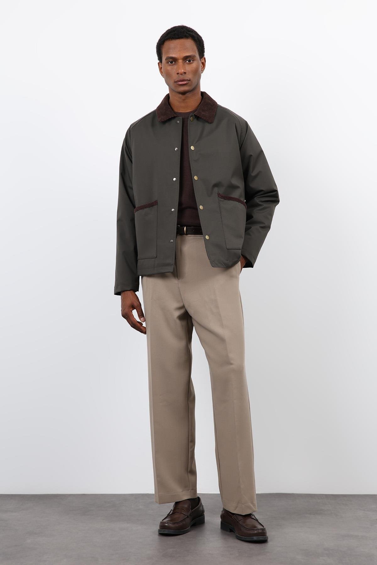 Antioch-Haki Kontrast Yaka Erkek Mont-Mont-1-Milagron.com