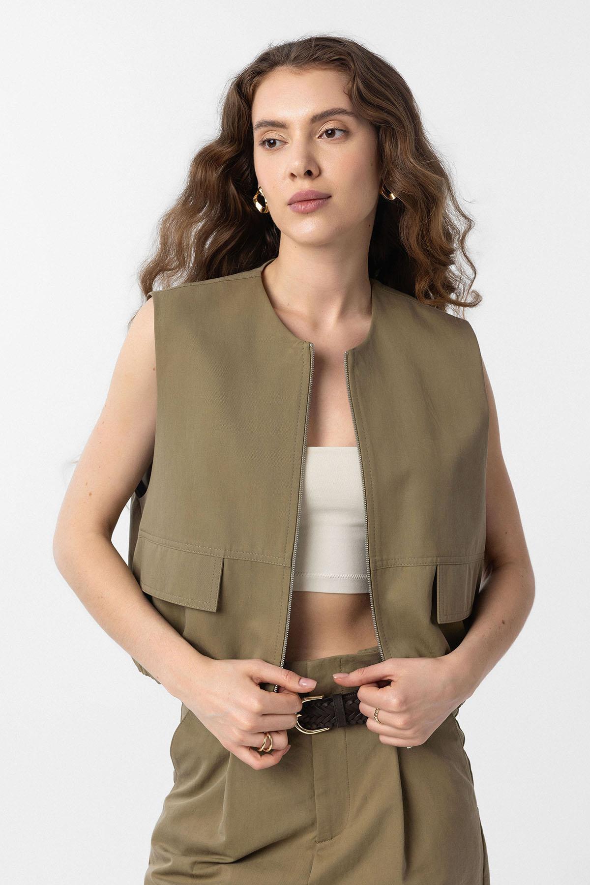 Antioch-Haki Oversize Kadın Yelek-Yelek-1-Milagron.com