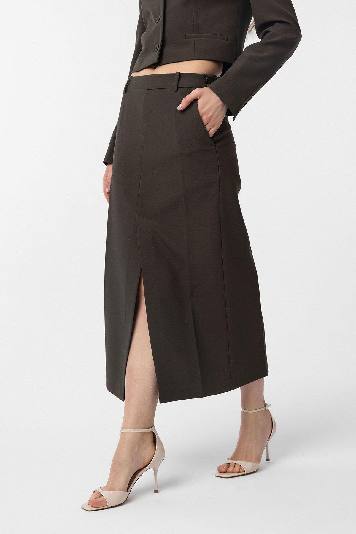 Antioch-Haki Yırtmaçlı Kadın Kalem Etek-Etek-2-Milagron.com