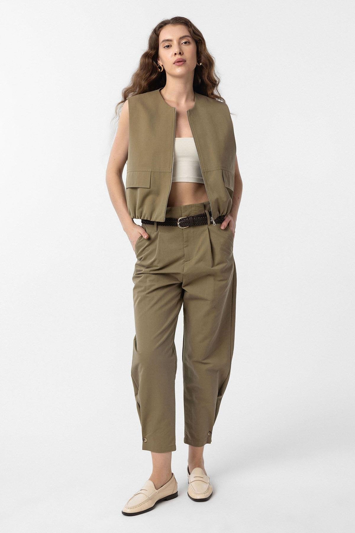 Antioch-Haki Yüksek Bel Paçası Düğmeli Fit Kadın Pantolon-Kumaş Pantolon-2-Milagron.com