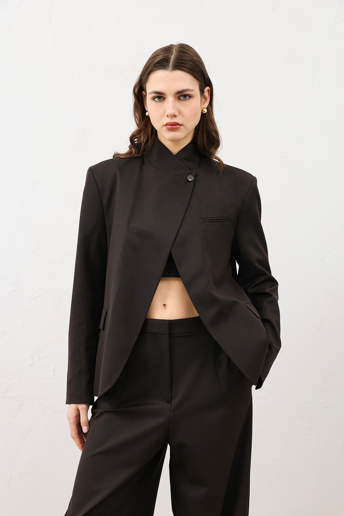 Antioch Kahve Dik Yaka Kadın Blazer Ceket