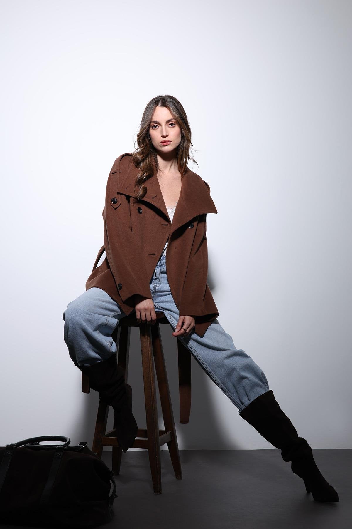 Antioch-Kahve Dik Yaka Kruvaze Kadın Kaban-Kaban-2-Milagron.com