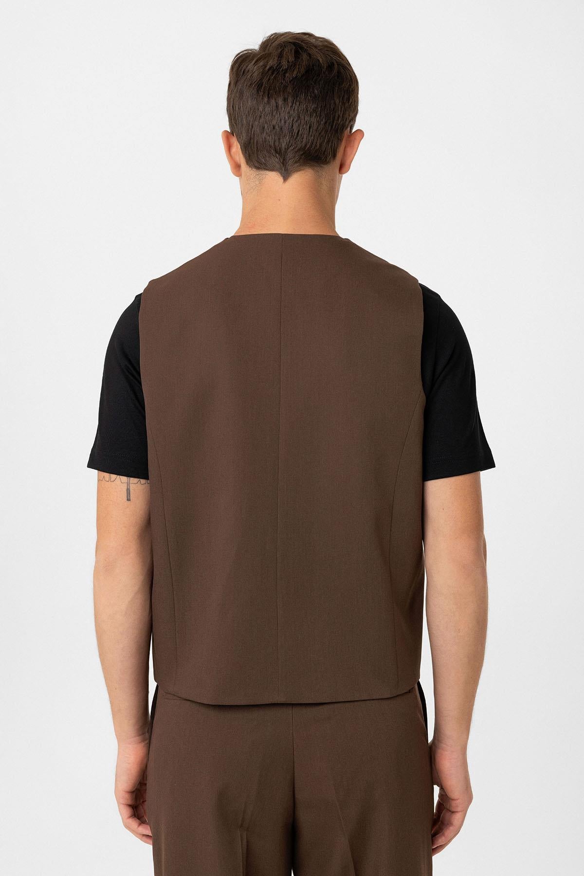 Antioch-Kahve Erkek Teknik Relax Fit Yelek-Yelek-4-Milagron.com