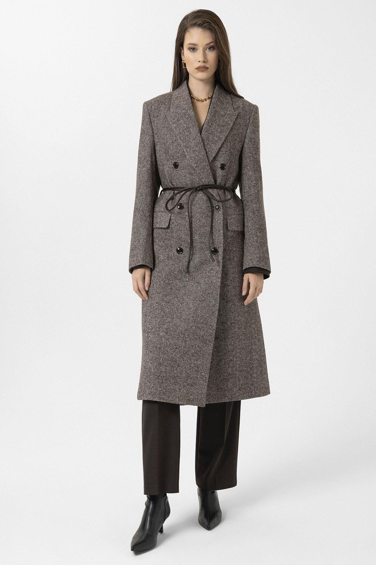 Antioch-Kahve Kadın Balıksırtı Desenli Kruvaze Kaban-Kaban-1-Milagron.com