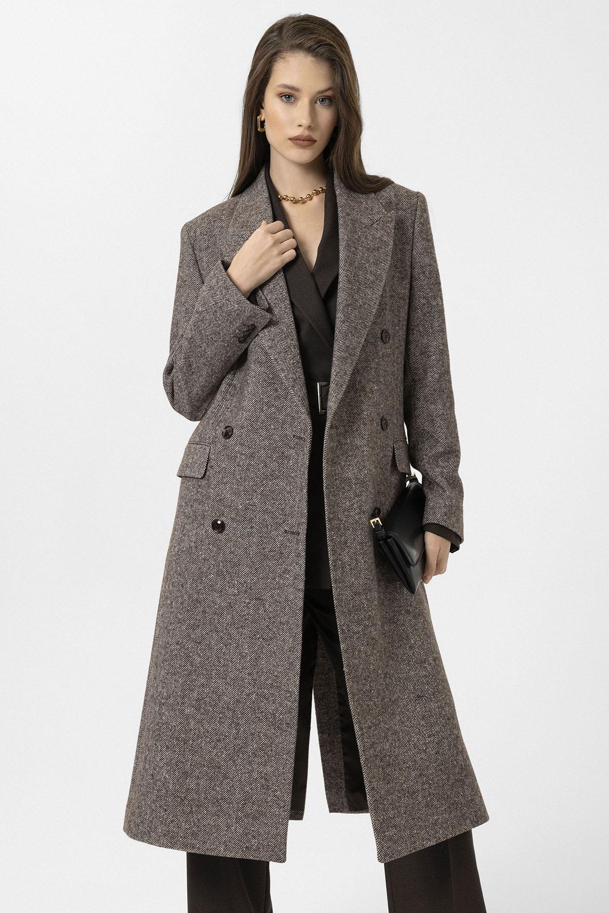 Antioch-Kahve Kadın Balıksırtı Desenli Kruvaze Kaban-Kaban-3-Milagron.com